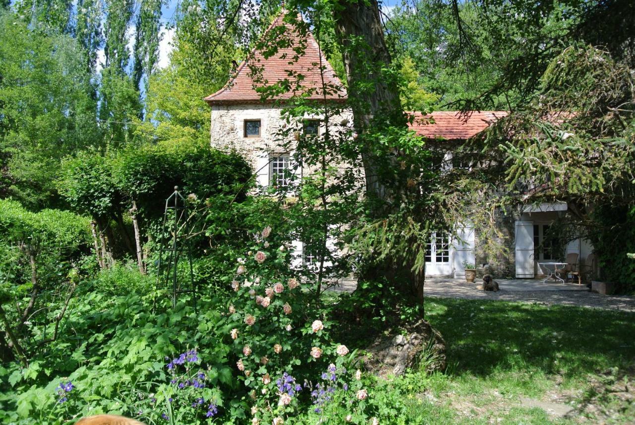 Moulin De Repassat Etape Voie Verte Bazens المظهر الخارجي الصورة